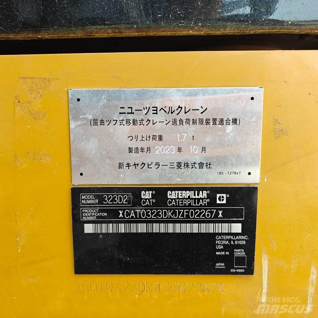 CAT 323 D L Escavatori cingolati