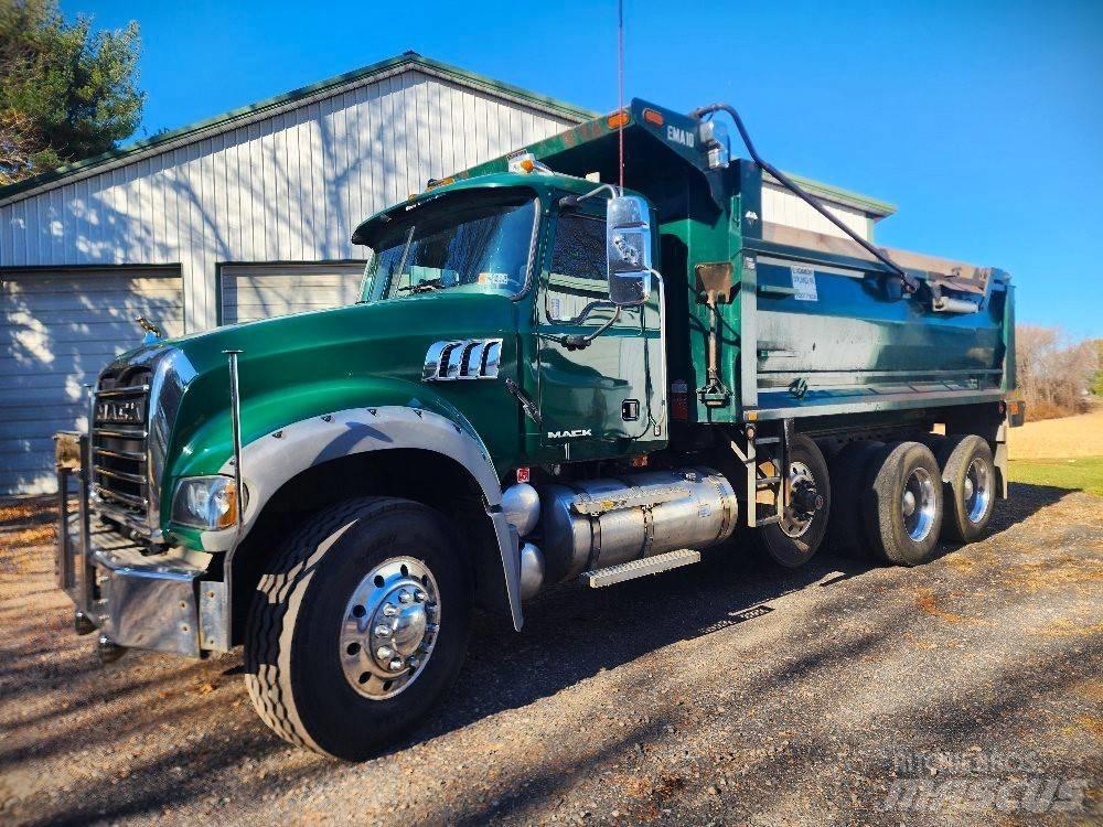 Mack CTP 713 B Camion ribaltabili