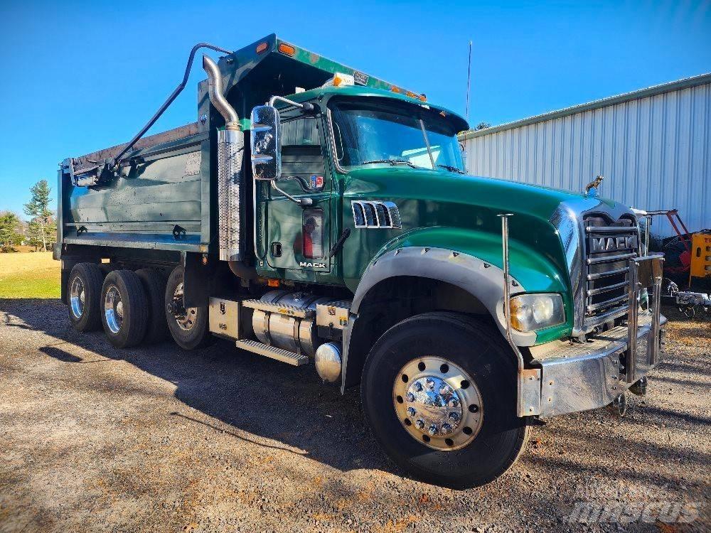 Mack CTP 713 B Camion ribaltabili