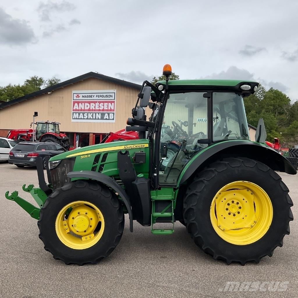 John Deere 5125R Trattori