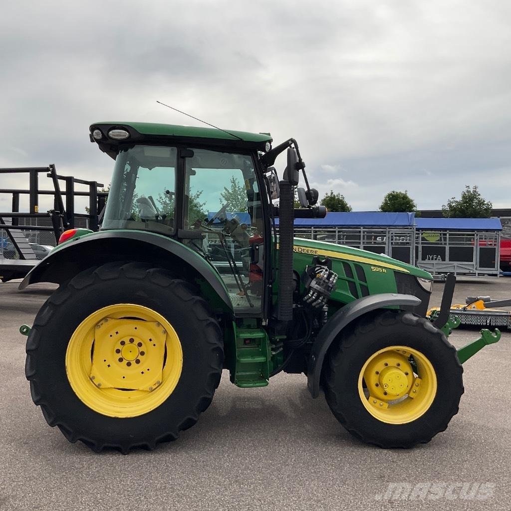John Deere 5125R Trattori