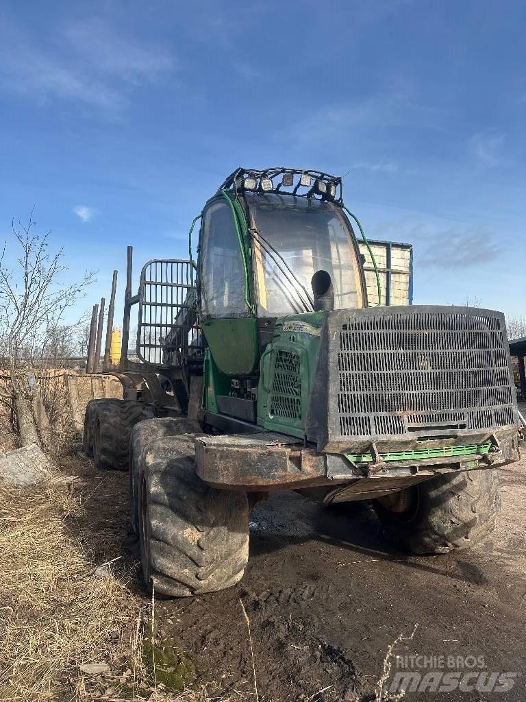 John Deere 1010 E Forwarder