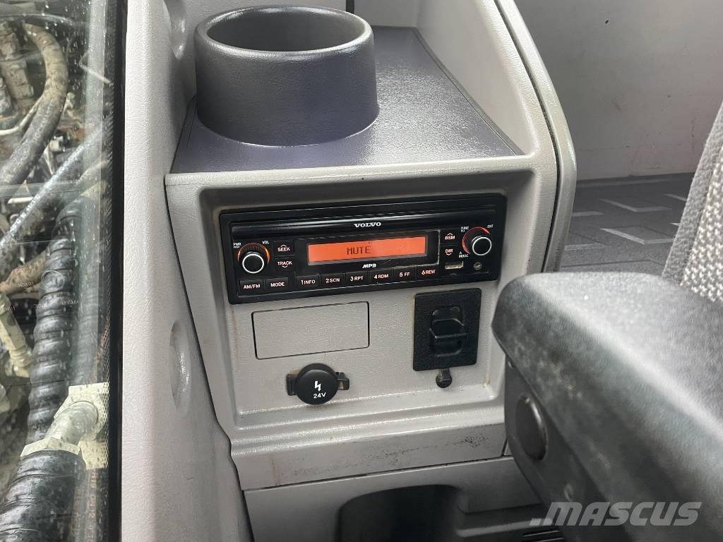 Volvo EC 140 EL Escavatori cingolati