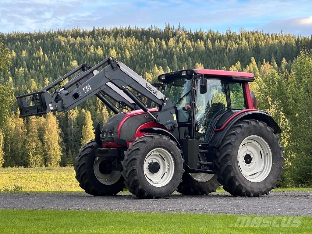 Valtra N 111 HiTech Trattori