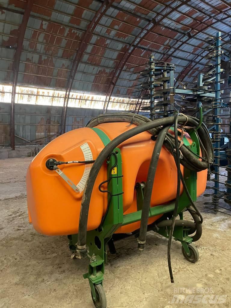 Amazone UF 1801 Irroratori montati