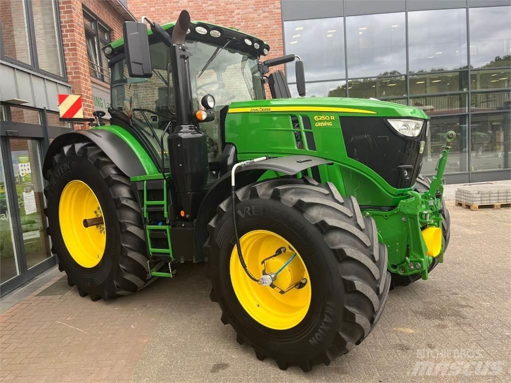 John Deere 6250R Trattori