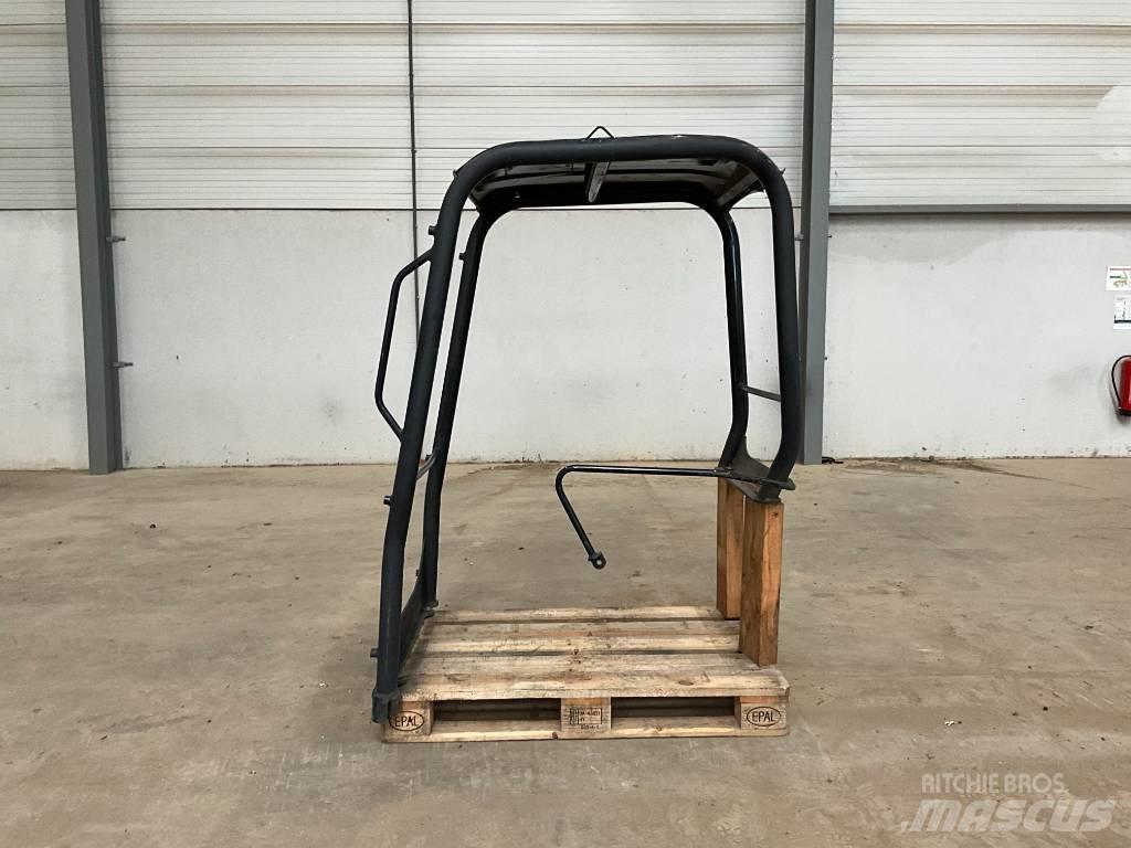 Kubota U 27-4 Cabine e interni
