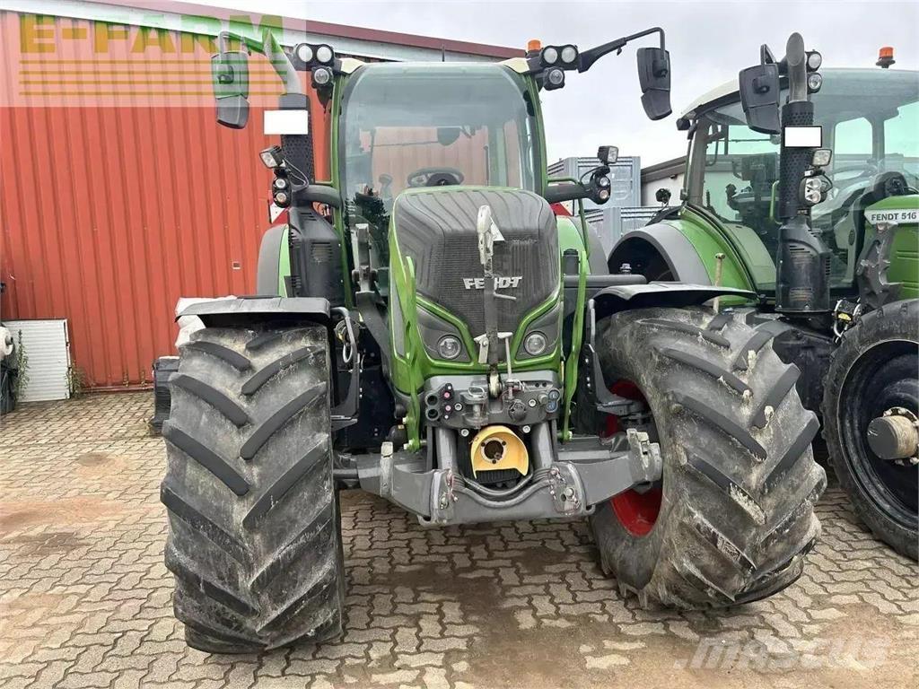Fendt 724 vario Trattori