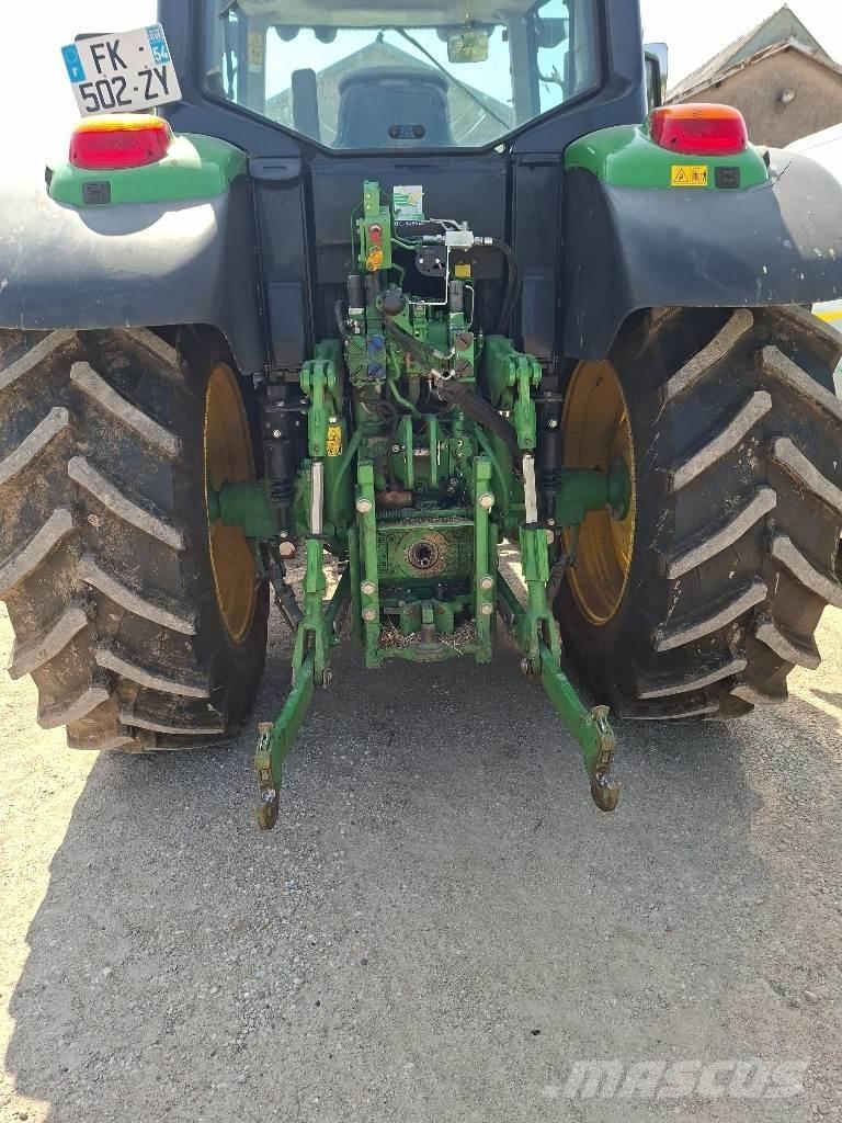 John Deere 6110M Trattori