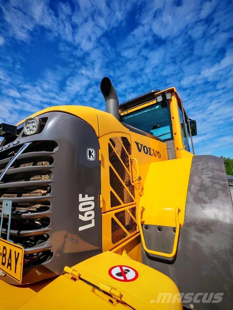 Volvo L 60 F Pale gommate