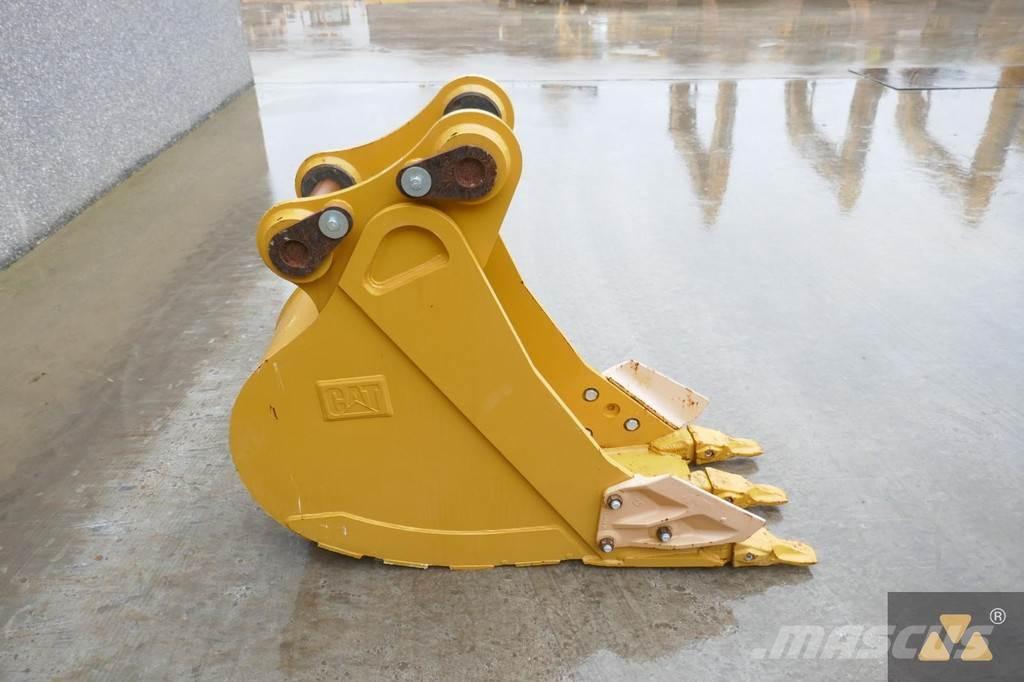 CAT 320 Bucket Benne