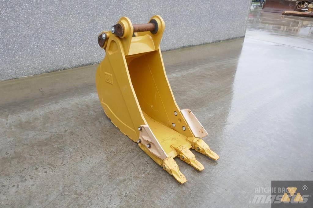 CAT 320 Bucket Benne
