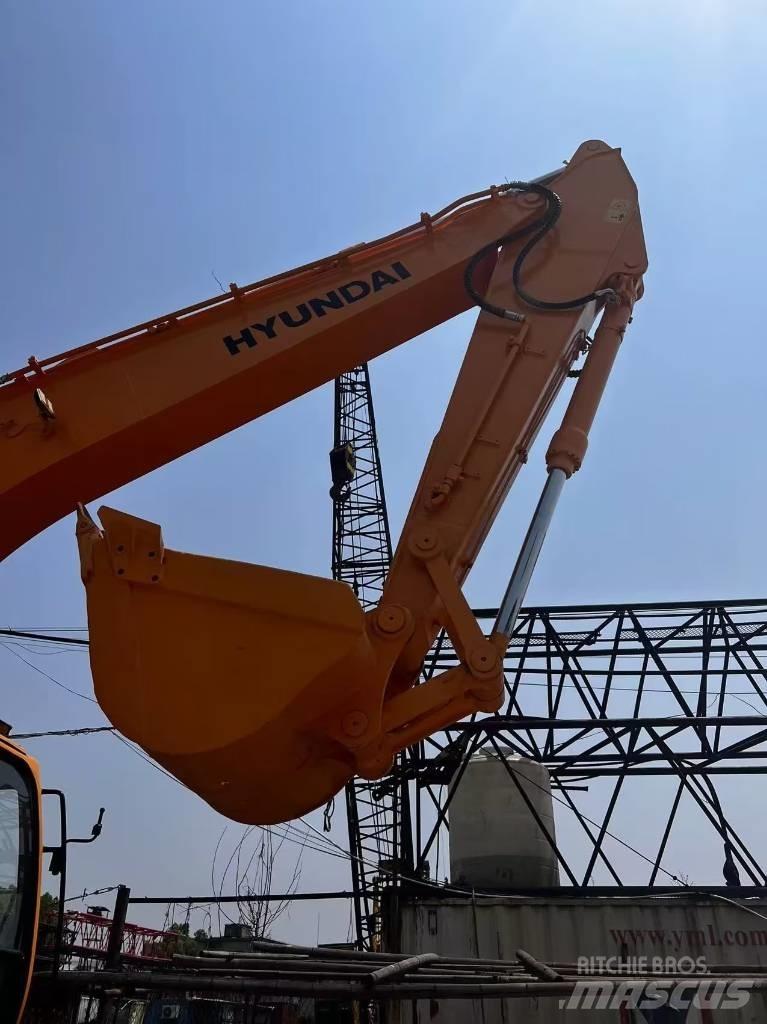 Hyundai 210w-9 Escavatori gommati