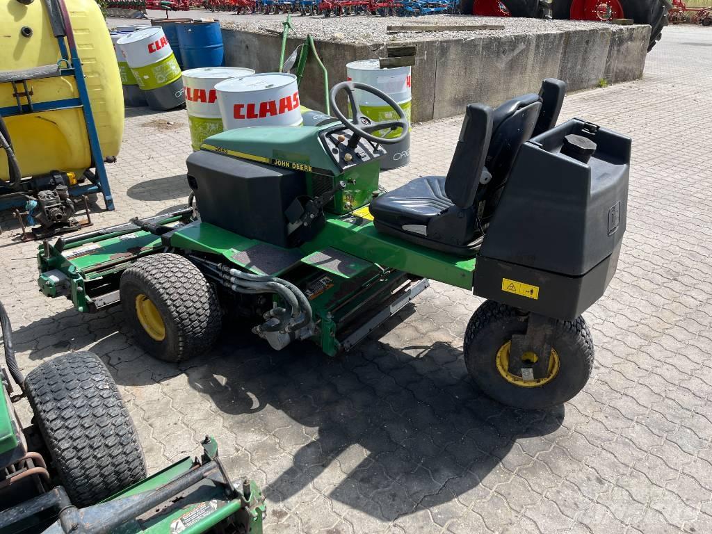 John Deere 2653 Trattorini tagliaerba