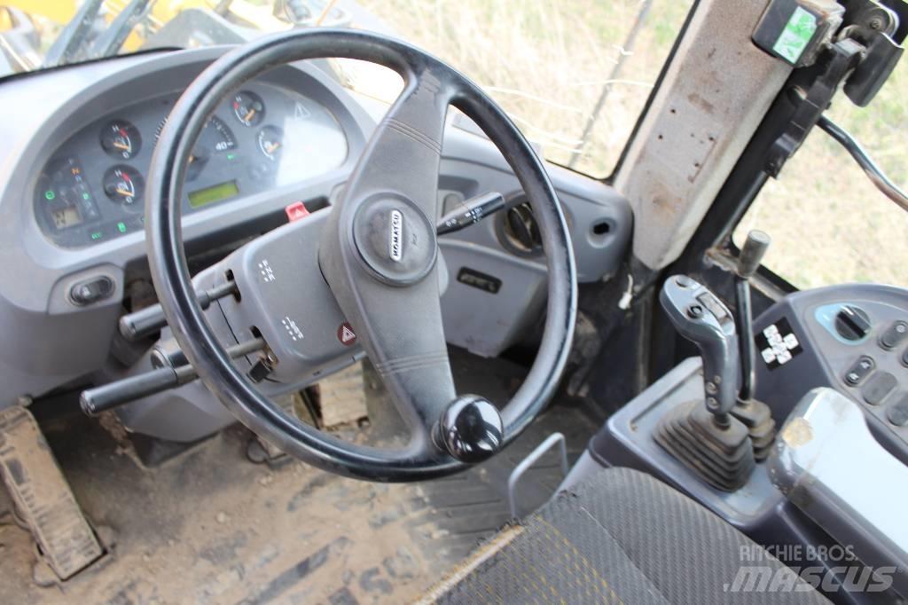 Komatsu WA 380-6 Pale gommate