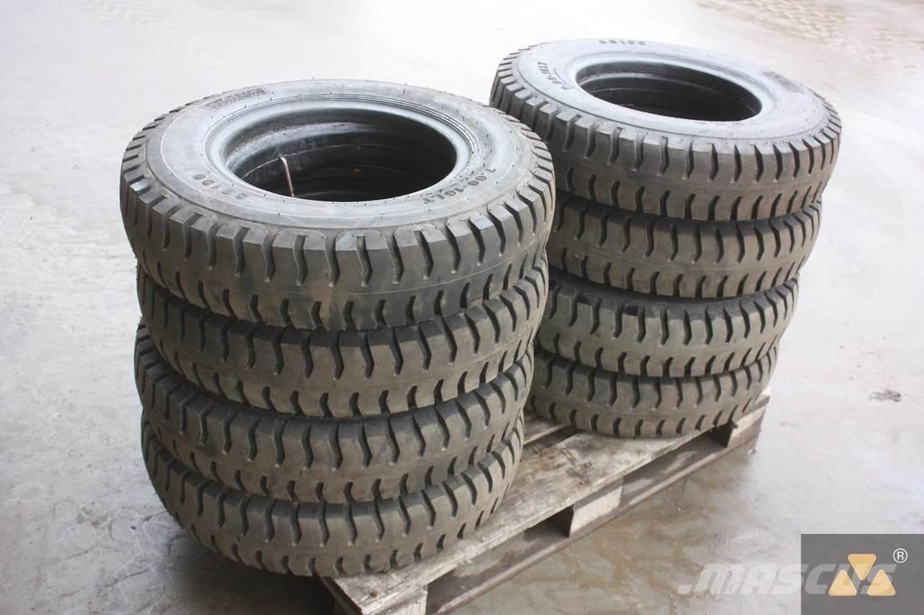 Onbekend 7.00-16LT Pneumatici, ruote e cerchioni