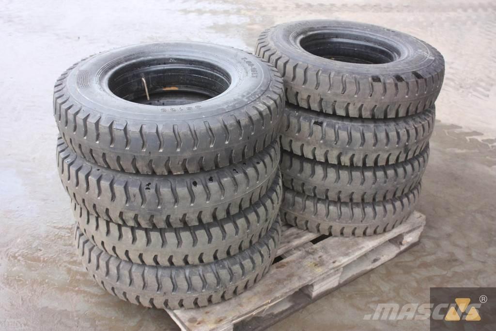  Onbekend 7.00-16LT Pneumatici, ruote e cerchioni