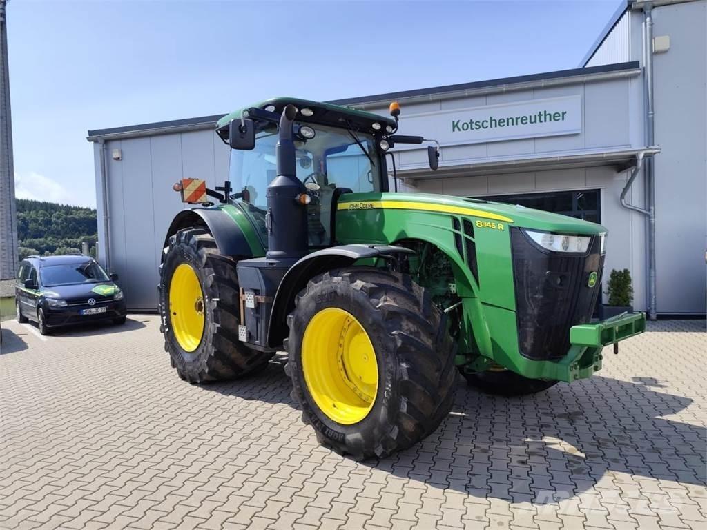John Deere 8345R Trattori