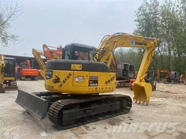 Komatsu PC128US Escavatori cingolati