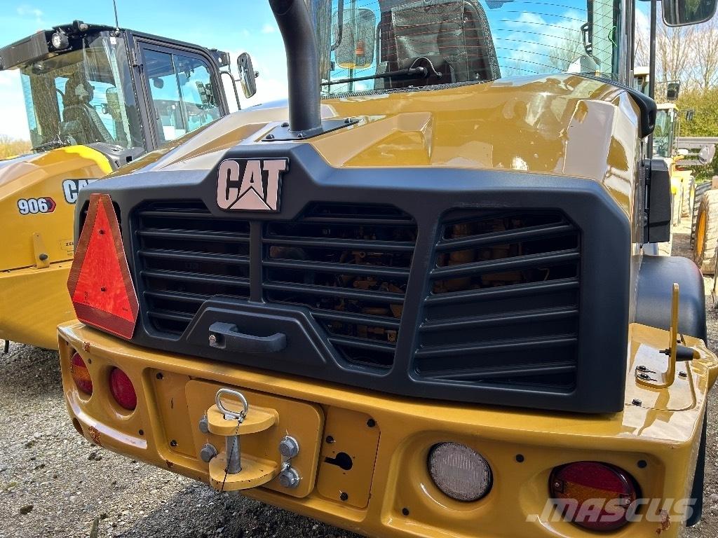 CAT 906 Pale gommate