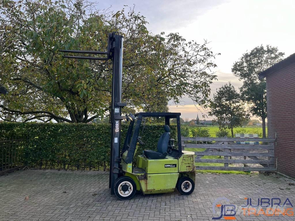 Clark DPM 25 Carrelli elevatori diesel