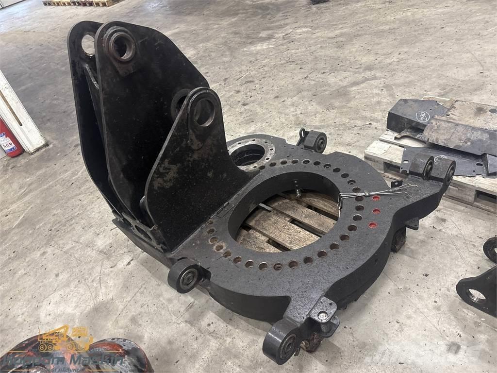 Komatsu 270H Gru raccoglitrici