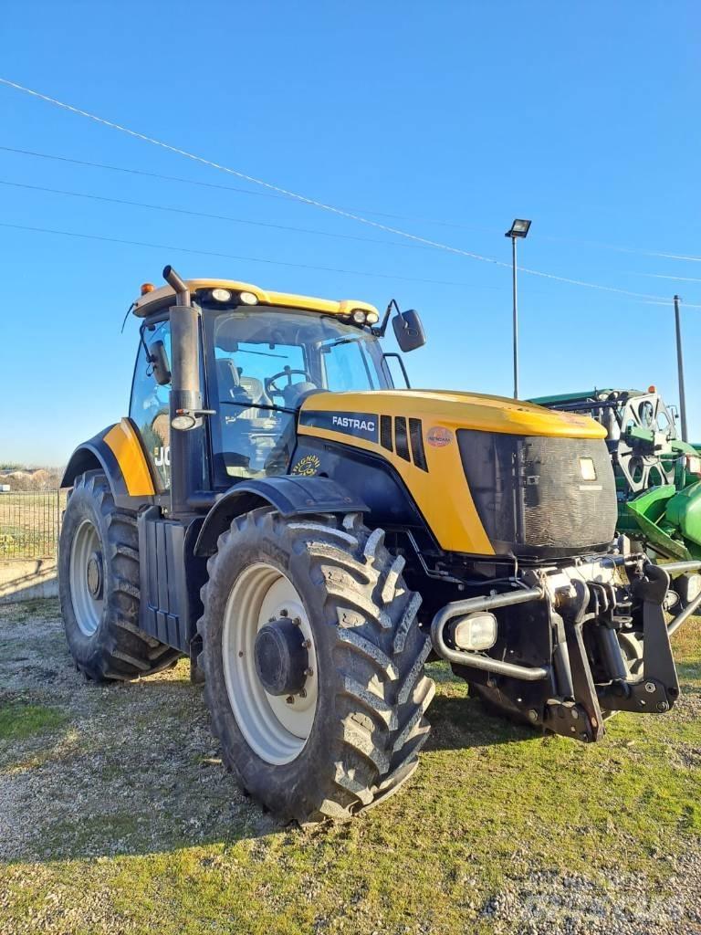 JCB Fastrac 8250 Trattori