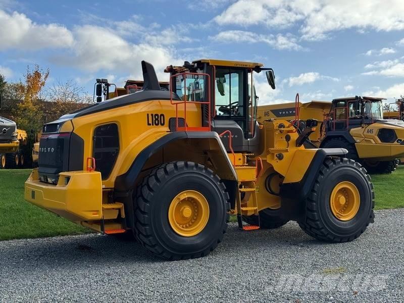 Volvo L 180 K Pale gommate
