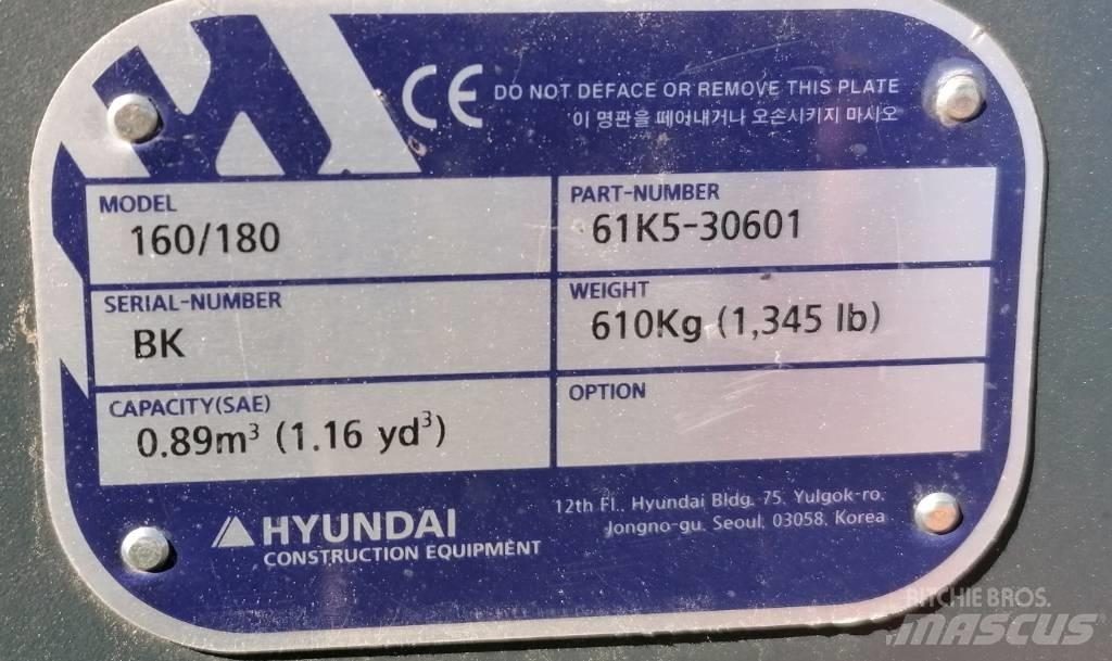 Hyundai 0.89m3_HX180 Benne