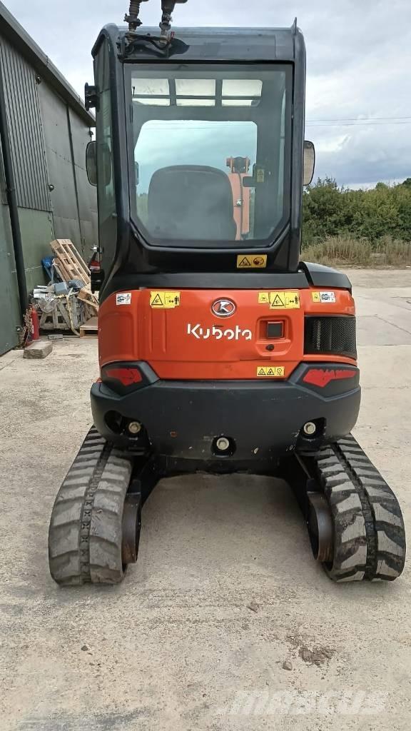 Kubota U 27-4 Miniescavatori