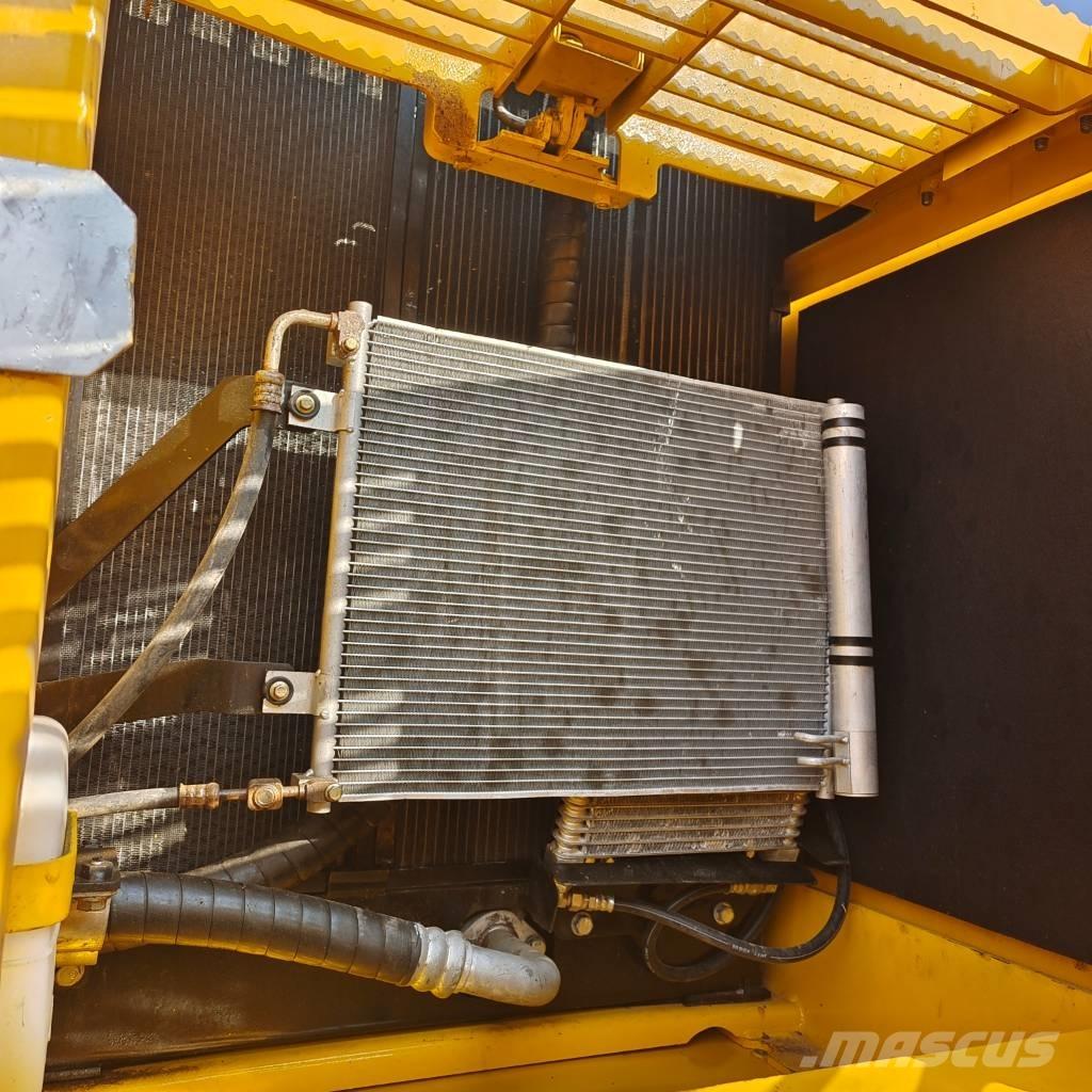 Komatsu PC 200 Escavatori cingolati