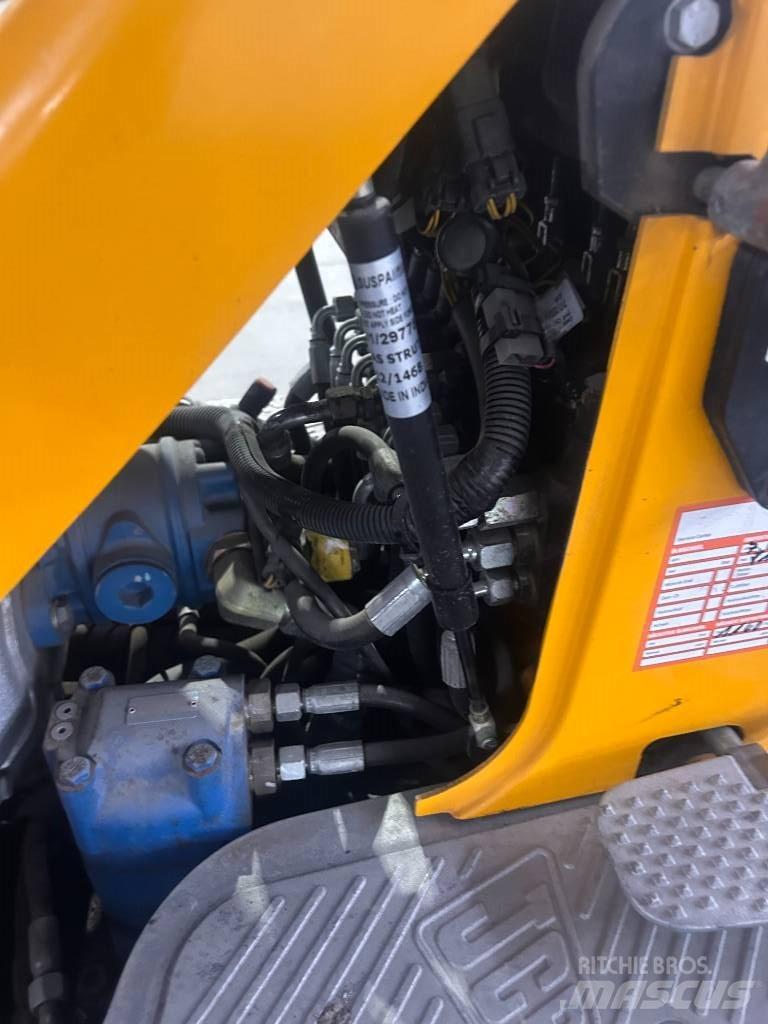 JCB 8010 CTS Miniescavatori