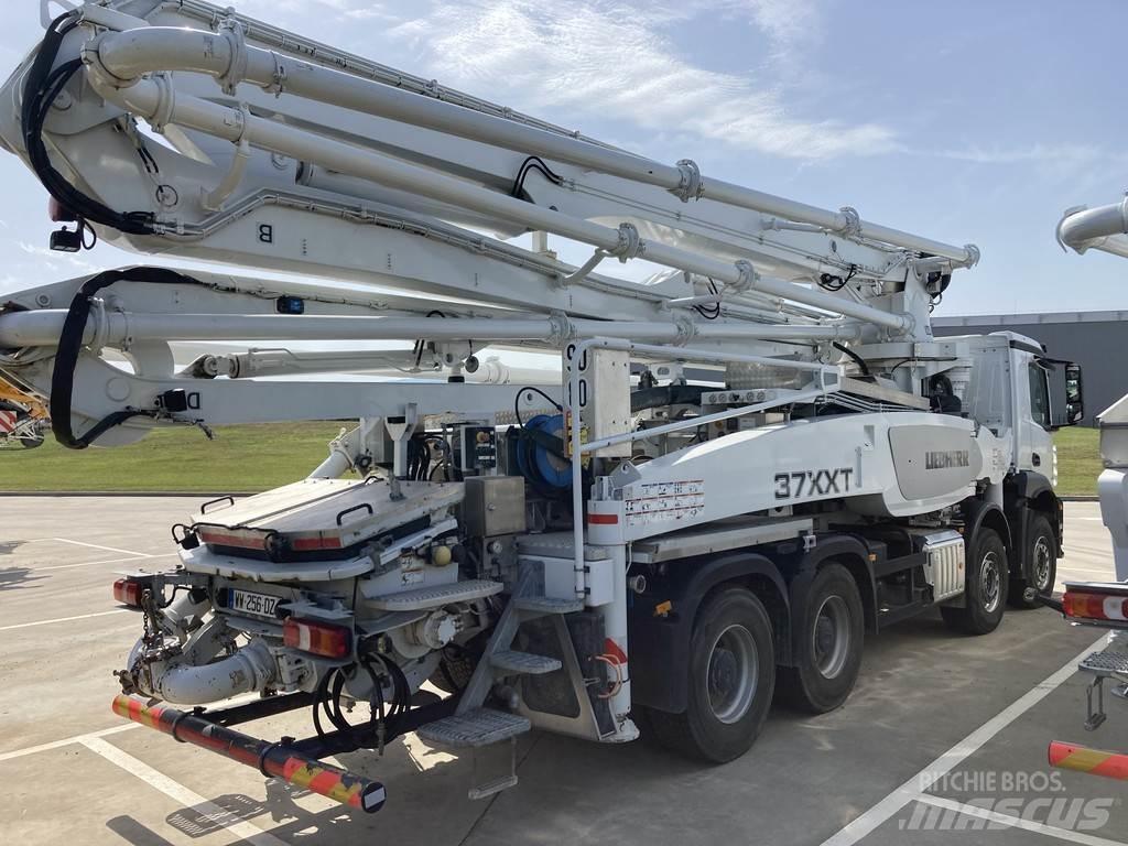 Liebherr THP 37 Autopompe per calcestruzzo