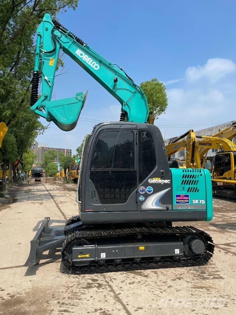 Kobelco SK 75 Miniescavatori