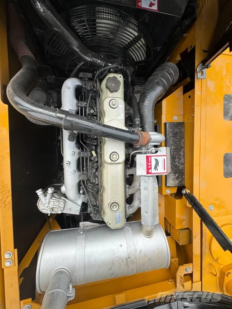 Sany SY 215 C-9 Escavatori cingolati