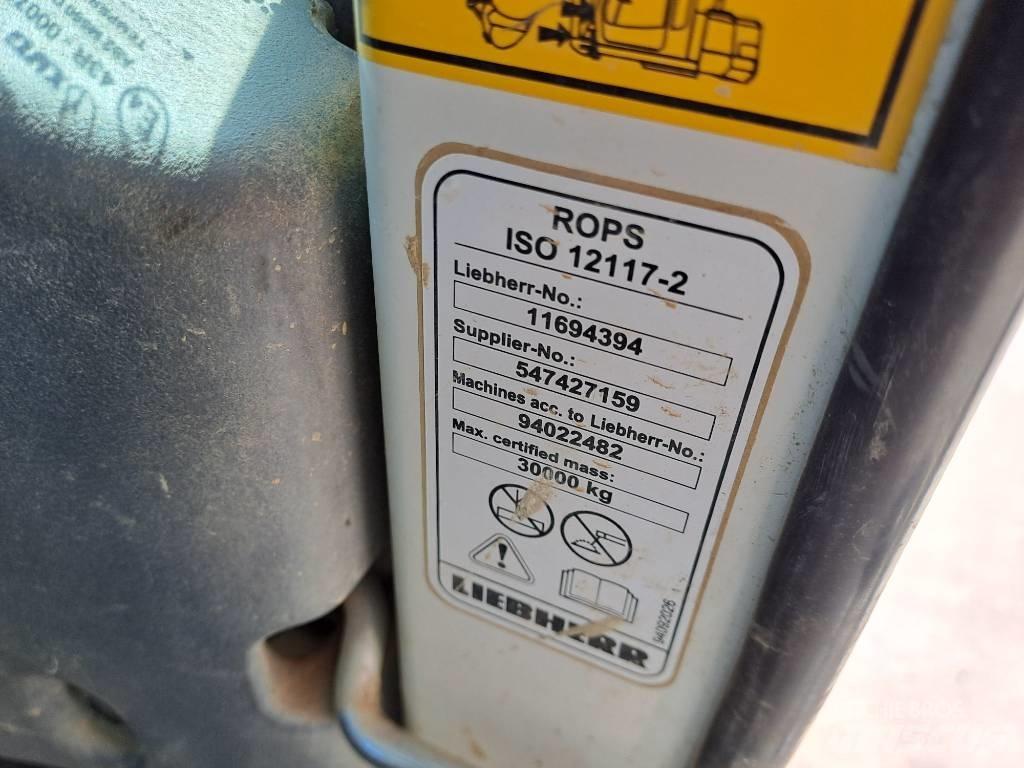 Liebherr R922LC Escavatori cingolati