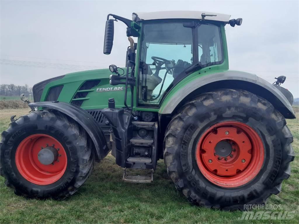 Fendt 826 Vario Trattori