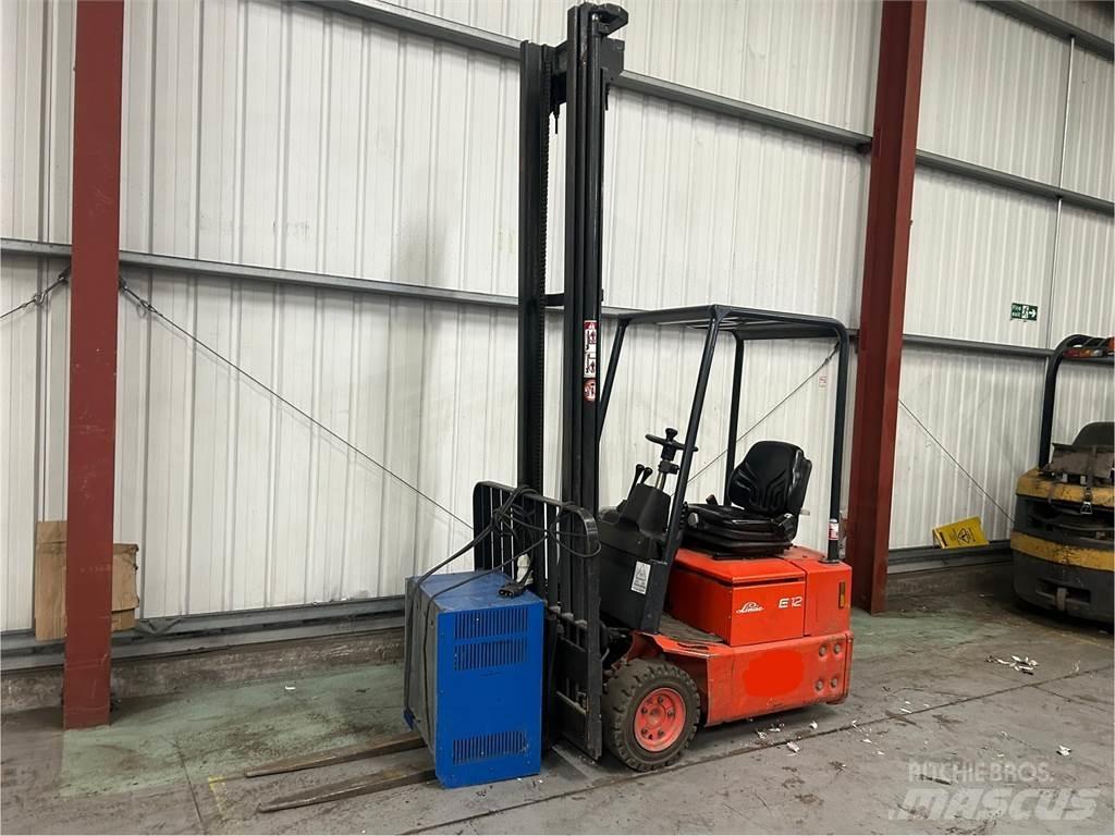 Linde E12Z-02 Carrelli elevatori elettrici