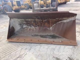 CAT Bucket-Side Dump Benne