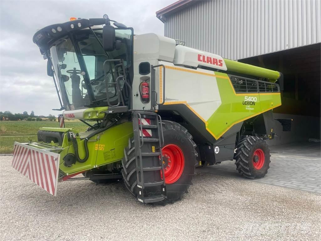 CLAAS Lexion 5400 Mietitrebbiatrici