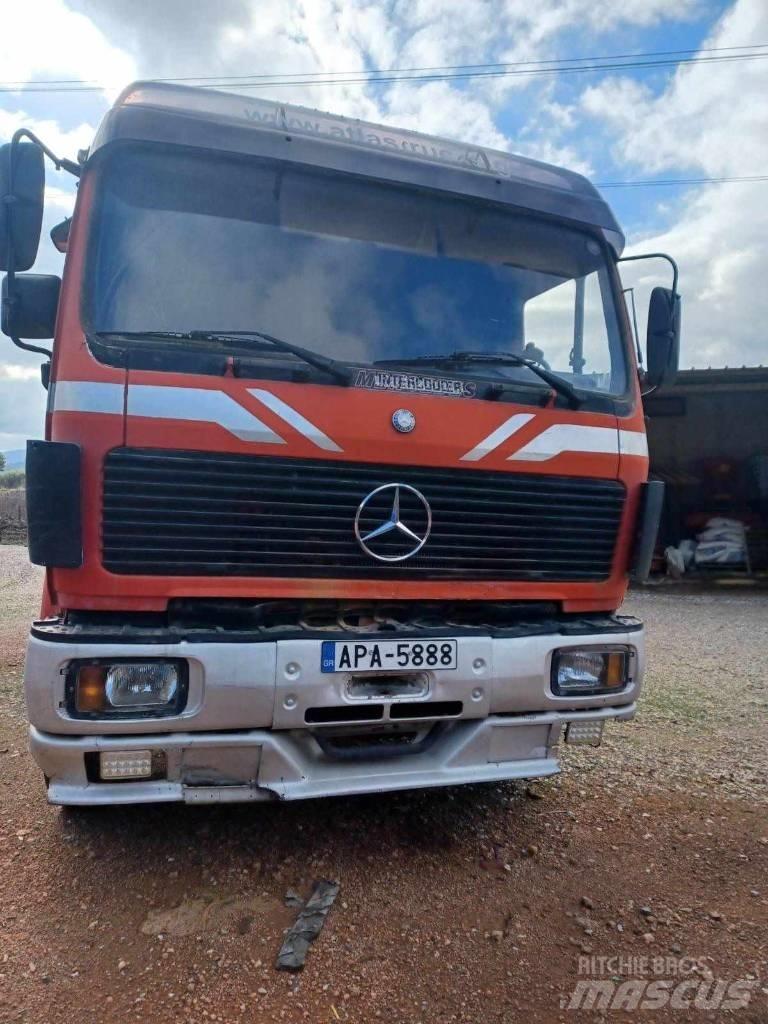 Mercedes-Benz 1638 Camion con sponde ribaltabili