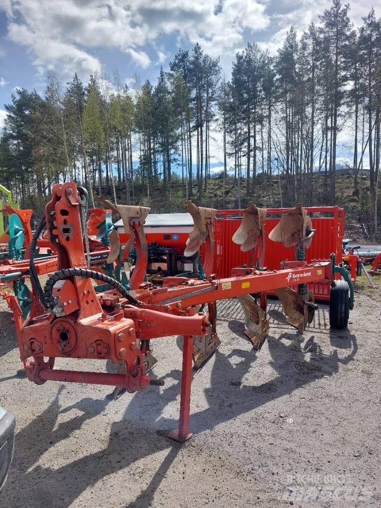 Kverneland EM 85 4 Aratri reversibili