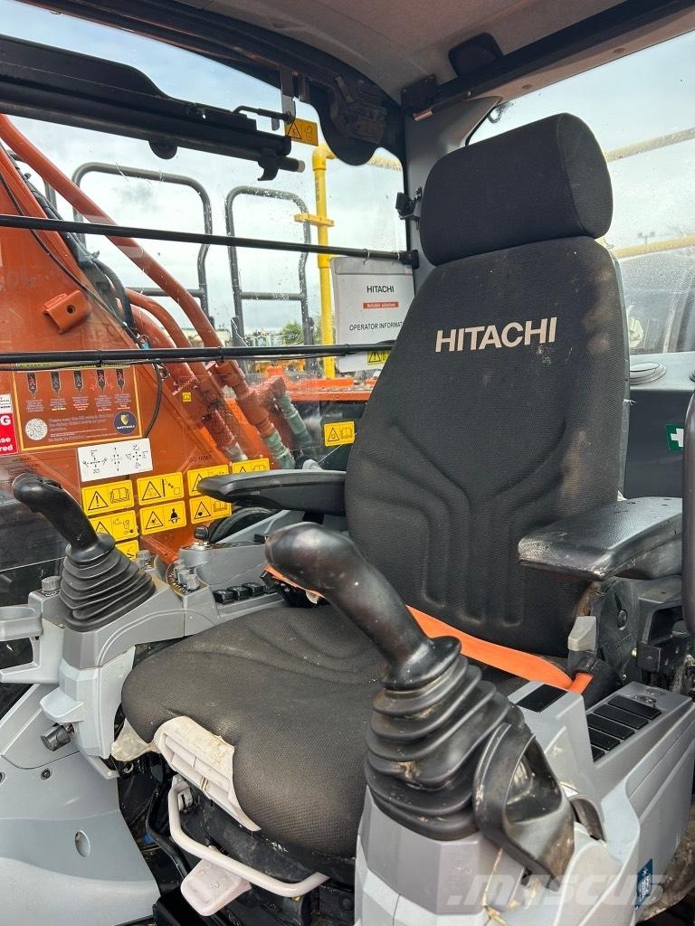 Hitachi ZX210 LC-7 Escavatori cingolati