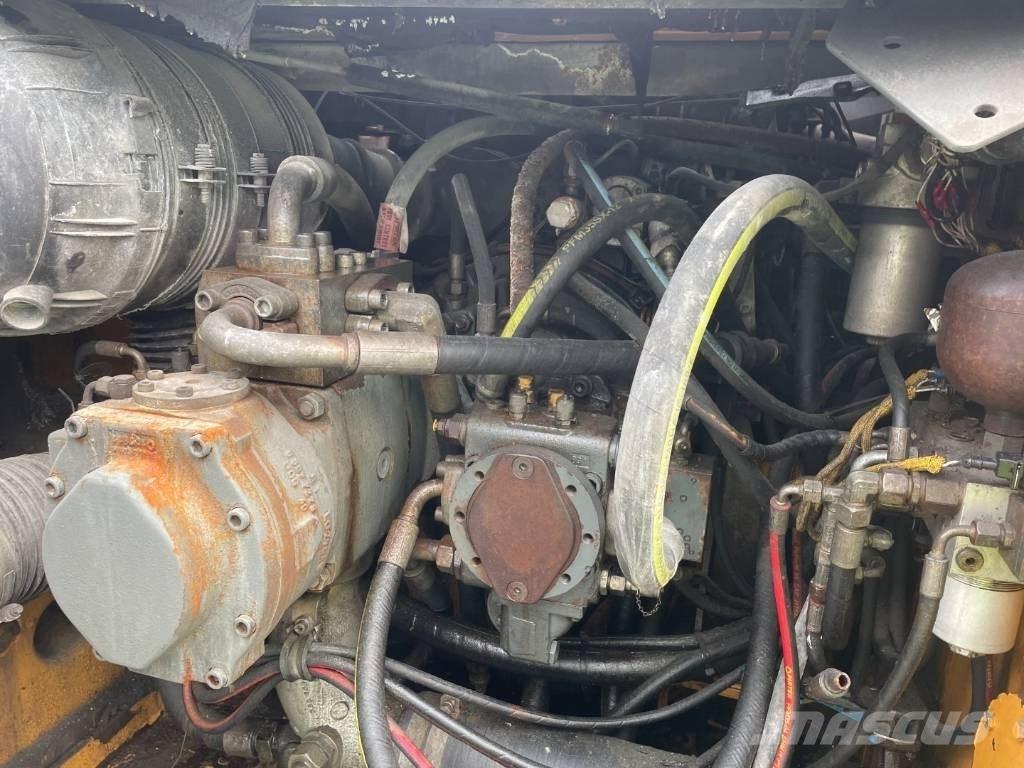 Liebherr A 944 C HD Movimentazione rifiuti