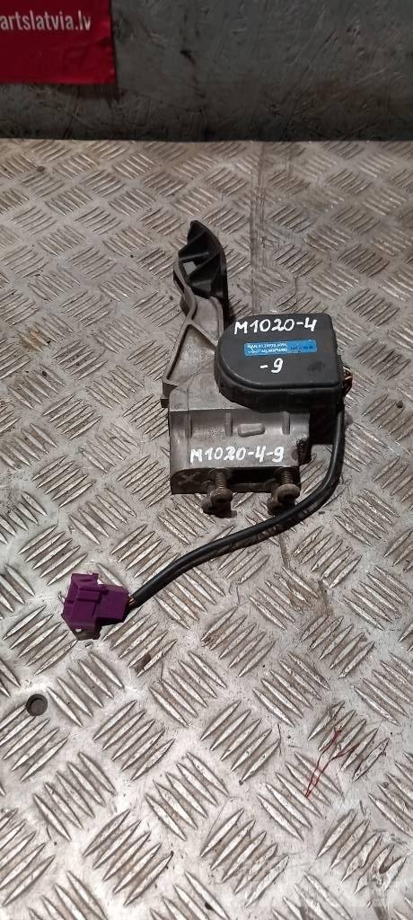 MAN TGA  81259706094 Cabine e interni