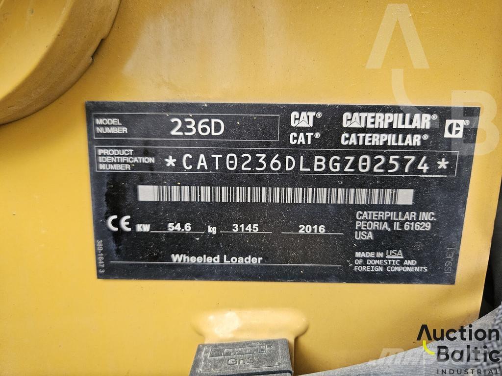 CAT 236 D Mini Pale Gommate