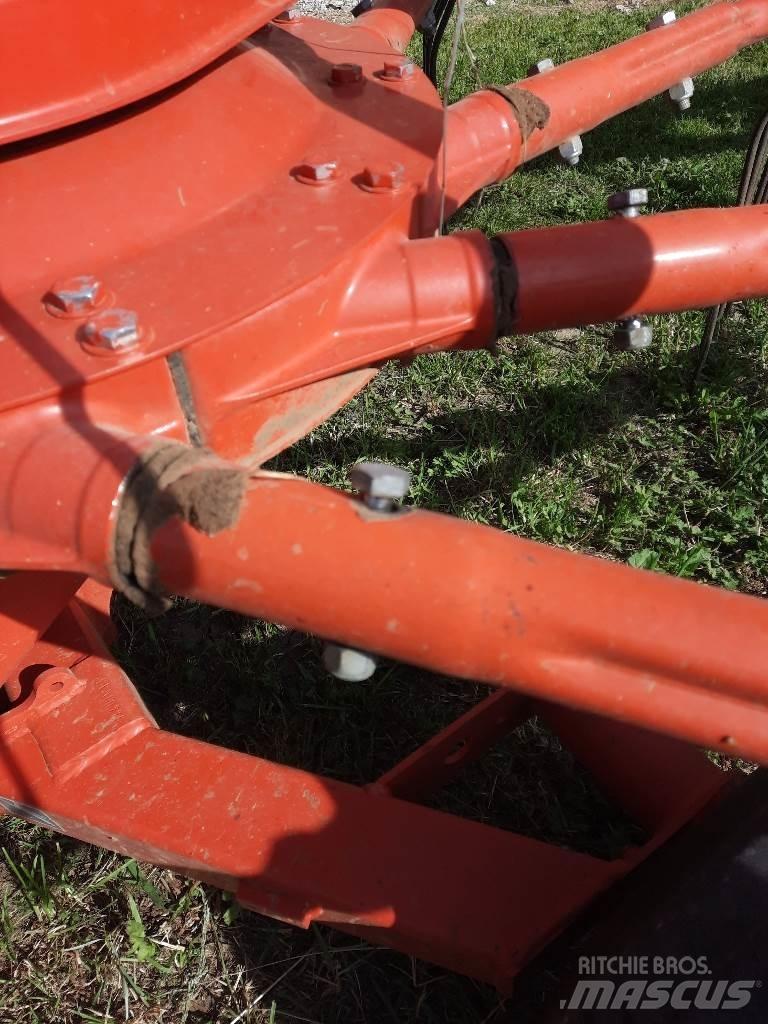 Kuhn GA6632 Falciandanatrici