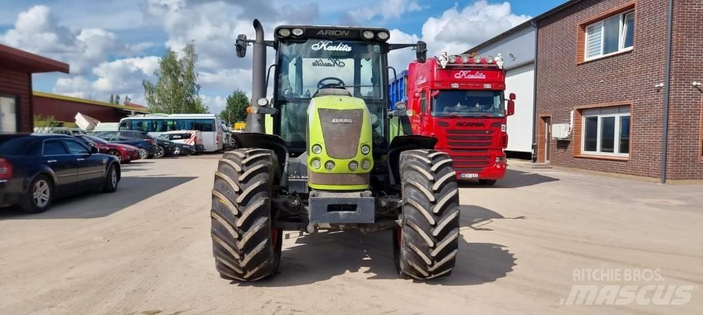 CLAAS Arion 640 Trattori