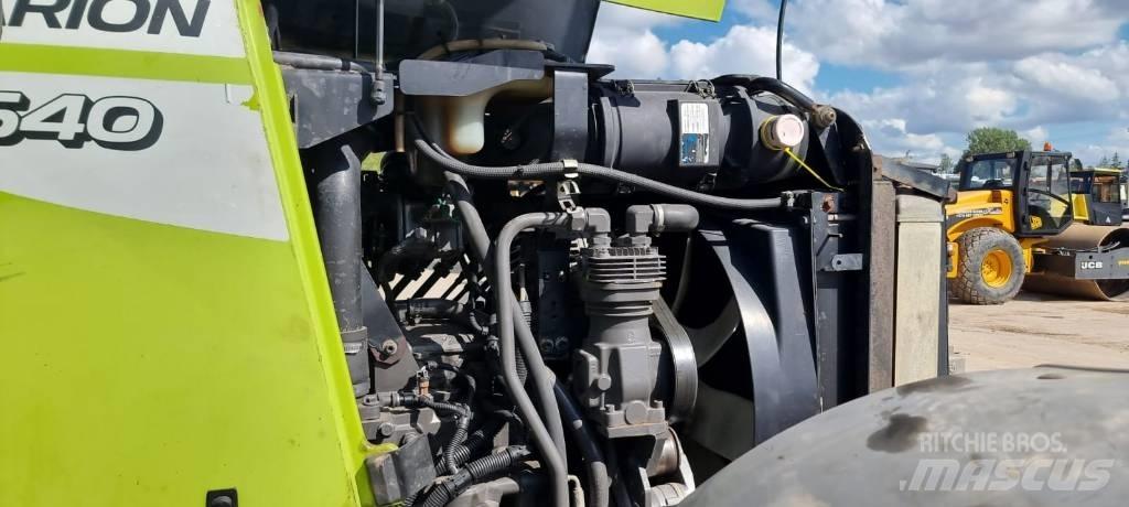 CLAAS Arion 640 Trattori