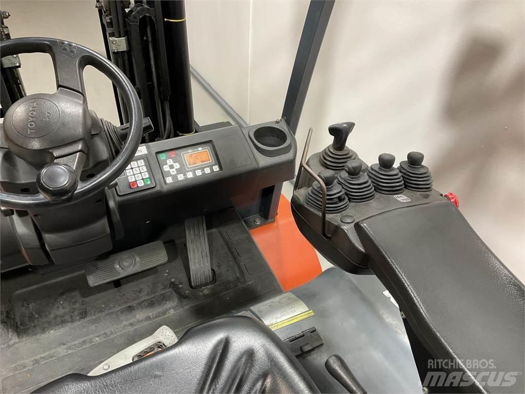 Toyota 8FBMT45 Carrelli elevatori elettrici